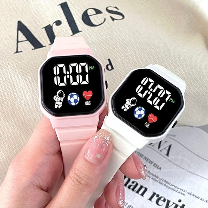 Kids Watches LED Digital Kids  - Smartwatch Digital Watches For Kid Girl 리뷰 및 가격