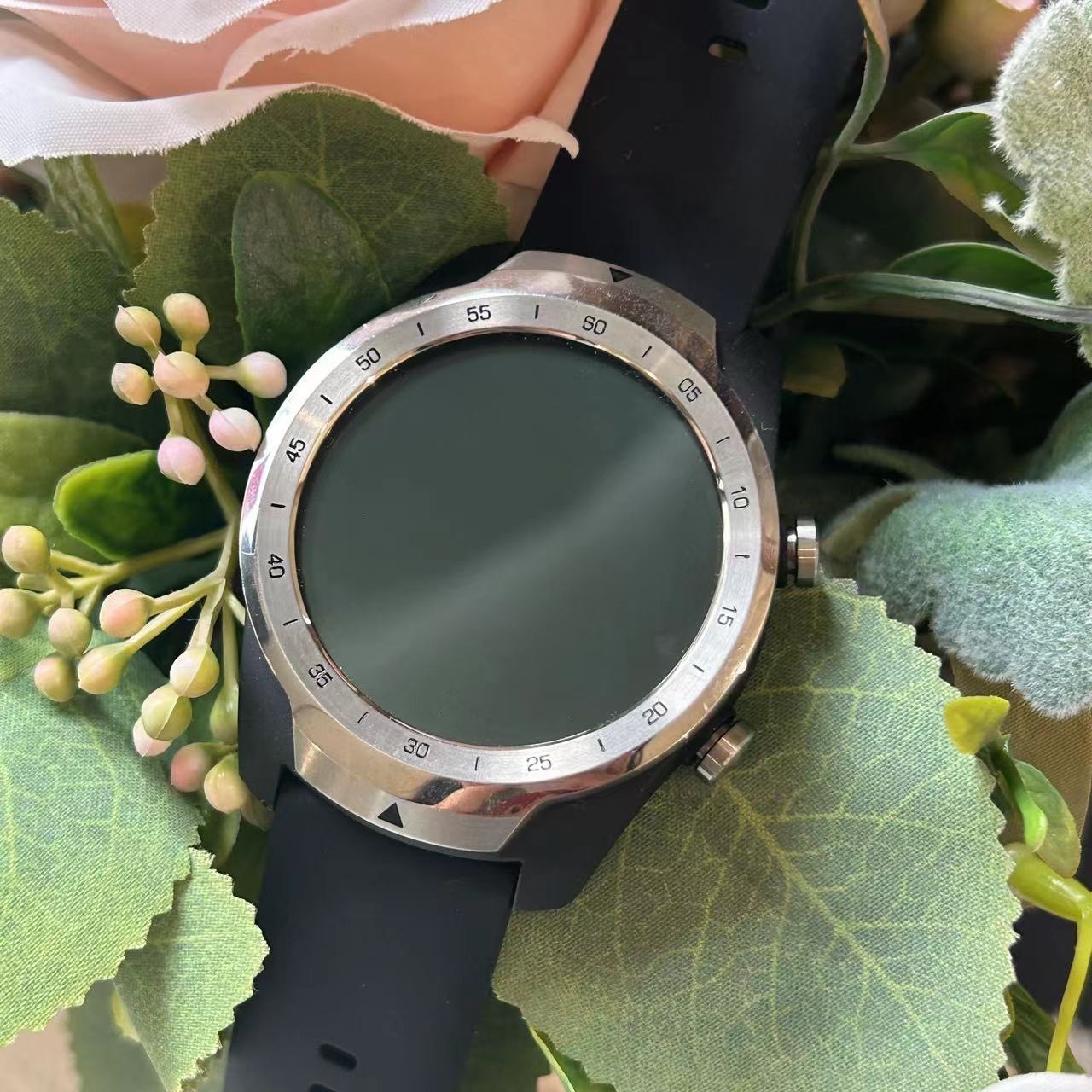 Ticsmartwatch Pro Fitness Men  - Smartwatch Refurbished Watches 리뷰 및 가격